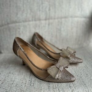 Sparkle Bow Pointed Kitten Heels - Champagne Glitter